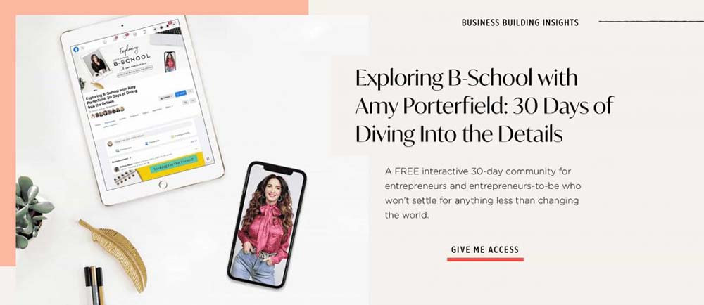 Amy Porterfield Facebook ads landing page: Above the fold section